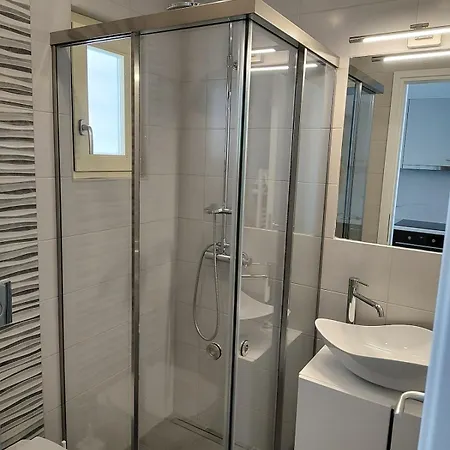 דירה Julia's Studio, Familienfreundlich Am Meer,mit Xl Terrasse, Meerespanorama